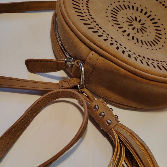 Boho Western Suede Crossbody Round Bag - Picture 3 of 9